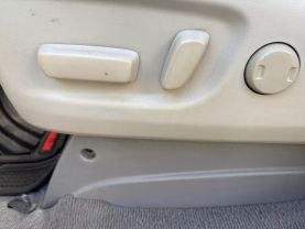 2011 TOYOTA SIENNA VAN V6, 3.5 LITER LE MINIVAN 4D