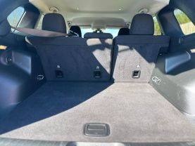 2019 Jeep Cherokee - Image 7
