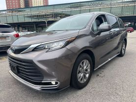 2022 TOYOTA SIENNA