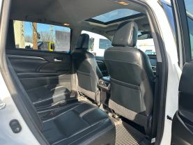 Used 2018 TOYOTA HIGHLANDER SUV V6, 3.5 LITER SE SPORT UTILITY 4D - LA Auto Star located in Virginia Beach, VA