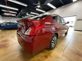 2017 NISSAN VERSA