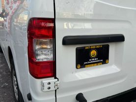 2013 NISSAN NV2500 HD CARGO CARGO V6, 4.0 LITER S VAN 3D