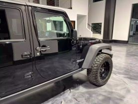 2017 JEEP WRANGLER UNLIMITED SUV V6, 3.6 LITER RUBICON SPORT UTILITY 4D