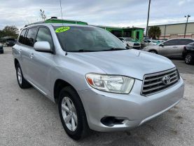 2010 TOYOTA HIGHLANDER SUV 4-CYL, 2.7 LITER SPORT UTILITY 4D