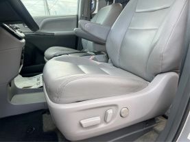 2018 TOYOTA SIENNA