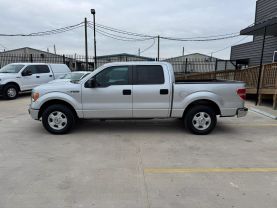 2013 FORD F150 SUPERCREW CAB PICKUP V6, FLEX FUEL, 3.7 LITER XL PICKUP 4D 5 1/2 FT at Motors On Wheels - used car dealership in Houston, Texas.