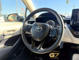 2022 Toyota Corolla - Image 16
