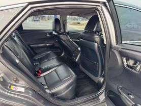 2018 Toyota Avalon - Image 14