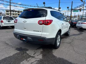 2011 Chevrolet Traverse - Image 3