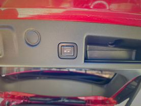 2018 CHEVROLET EQUINOX SUV 4-CYL, TURBO, 1.5 LITER LT SPORT UTILITY 4D