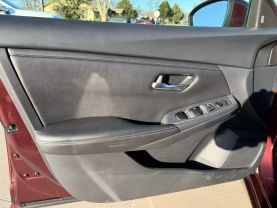 2024 NISSAN SENTRA SEDAN 4-CYL, 2.0 LITER SV SEDAN 4D