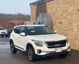 2022 KIA SELTOS SUV 4-CYL, TURBO, 1.6 LITER SX SPORT UTILITY 4D - Gesner Auto Inc in Taunton, MA, 41.88613, -71.14527