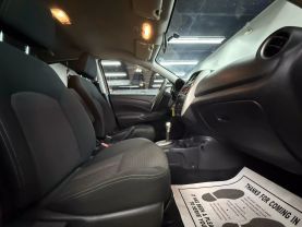 2017 NISSAN VERSA