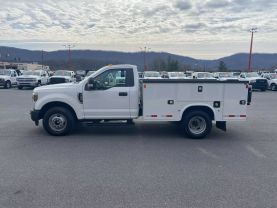 2019 FORD F350 SUPER DUTY REGULAR CAB 9FT KNAPHEIDE SERVICE BED TRUCK W/1600LB LIFTGATE SERVICE/UTILITY TRUCKS V8, 6.2 LITER XL 2D - Eddies Auto Sales