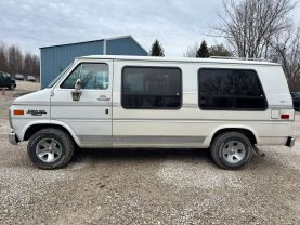 1989 CHEVROLET G20 VANS CARGO 5.7 WHEELCHAIR LIFT at T&T Repairables - used car dealership in Spencer, Indiana.