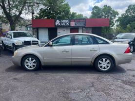 2005 Ford Five Hundred - Image 9