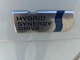 2015 TOYOTA PRIUS HATCHBACK 4-CYL, HYBRID, 1.8 LITER FOUR HATCHBACK 4D