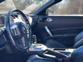 2006 NISSAN 350Z CONVERTIBLE V6, 3.5 LITER TOURING ROADSTER 2D