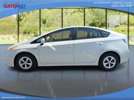 2015 TOYOTA PRIUS HATCHBACK 4-CYL, HYBRID, 1.8 LITER FOUR HATCHBACK 4D
