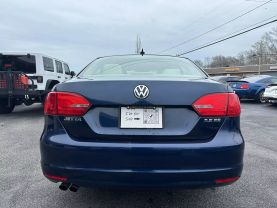 Used 2012 VOLKSWAGEN JETTA SEDAN 5-CYL, 2.5 LITER 2.5L SE SEDAN 4D - LA Auto Star located in Virginia Beach, VA