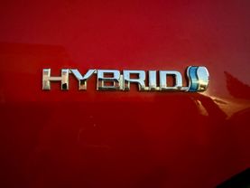 2013 TOYOTA PRIUS C HATCHBACK 4-CYL, HYBRID, 1.5 LITER THREE HATCHBACK 4D