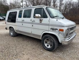 1989 CHEVROLET G20 VANS CARGO 5.7 WHEELCHAIR LIFT at T&T Repairables - used car dealership in Spencer, Indiana.