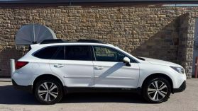 2019 SUBARU OUTBACK WAGON 6-CYL, 3.6 LITER 3.6R LIMITED WAGON 4D - Gesner Auto Inc in Taunton, MA, 41.88613, -71.14527