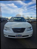 2009 Hyundai Sonata - Image 10