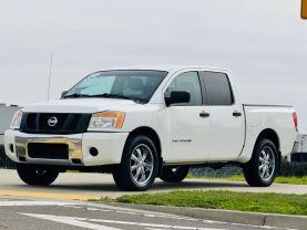 2010 NISSAN TITAN CREW CAB