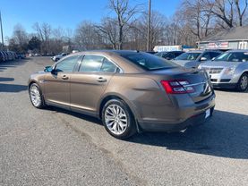 2015 FORD TAURUS