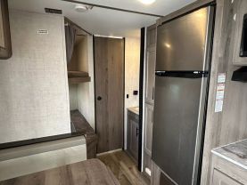 2021 GULF STREAM AMERILITE ULTRA LITE - - 248BH