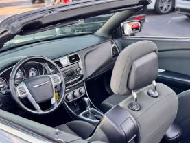 2011 CHRYSLER 200