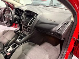 2013 FORD FOCUS HATCHBACK 4-CYL, PZEV, 2.0 LITER SE HATCHBACK 4D