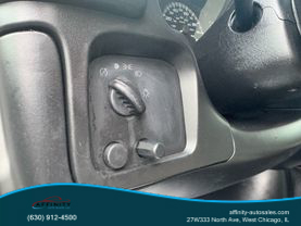 2004 CHEVROLET EXPRESS CUTAWAY CAB_CHASSIS V8, 6.0 LITER VAN CAB-CHASSIS 2D