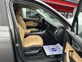 2021 AUDI Q7