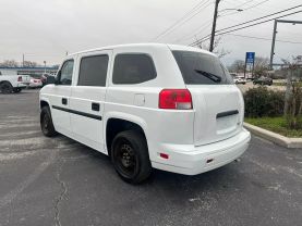 2014 MOBILITY VENTURES/VEHICLE PRODUCTION GROUP MV-1