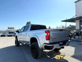 2019 Chevrolet Silverado 1500 Crew Cab - Image 8