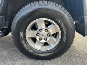 Used 2008 TOYOTA FJ CRUISER SUV V6, 4.0 LITER SPORT UTILITY 2D - LA Auto Star located in Virginia Beach, VA