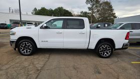 2025 Ram 1500 Crew Cab - Image 4