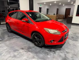 2013 FORD FOCUS HATCHBACK 4-CYL, PZEV, 2.0 LITER SE HATCHBACK 4D