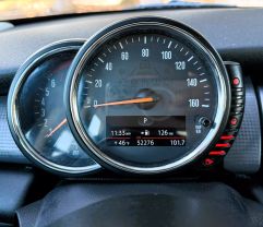 2015 MINI HARDTOP 2 DOOR HATCHBACK MIDNIGHT BLACK METALLIC AUTOMATIC - Capital City Auto