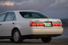1999 TOYOTA CROWN SEDAN 2JZ-FSE ROYAL SALOON G
