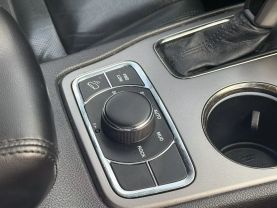 2019 JEEP GRAND CHEROKEE SUV V6, VVT, 3.6 LITER LIMITED X SPORT UTILITY 4D - Gesner Auto Inc in Taunton, MA, 41.88613, -71.14527