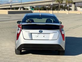 2016 TOYOTA PRIUS HATCHBACK 4-CYL, HYBRID, 1.8 LITER TWO HATCHBACK 4D