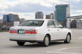 1999 TOYOTA CROWN SEDAN 2JZ-FSE ROYAL SALOON G