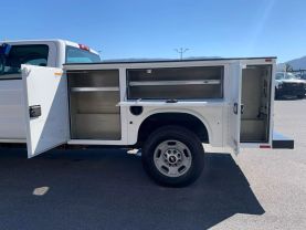 2018 CHEVROLET SILVERADO 2500 HD CREW CAB 8FT KNAPHEIDE SERVICE BED TRUCK SERVICE/UTILITY TRUCKS V8, FLEX FUEL, 6.0 LITER WORK TRUCK PICKUP 4D 8 FT - Eddies Auto Sales