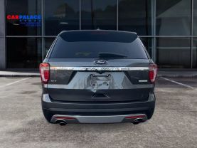 2017 Ford Explorer Xlt Sport Utility 4d - Image 4