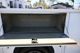 2009 CHEVROLET SILVERADO 3500 HD REGULAR CAB & CHASSIS CAB CHASSIS V8, 6.0 LITER 137" W.B. 2D