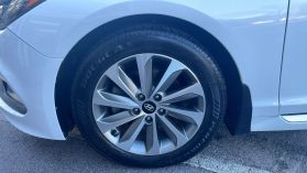 2016 Hyundai Sonata - Image 42