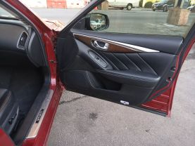 2015 INFINITI Q50
